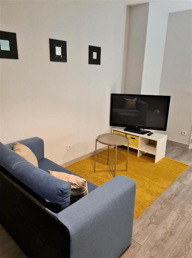 Grand Studio Lyon Villeurbanne Proche Metro - Wifi Exterior photo